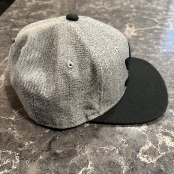 Wolf Gray & Black Snapback Adidas Hat - Picture 2 of 10